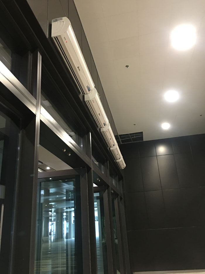 西奧多風幕機安裝