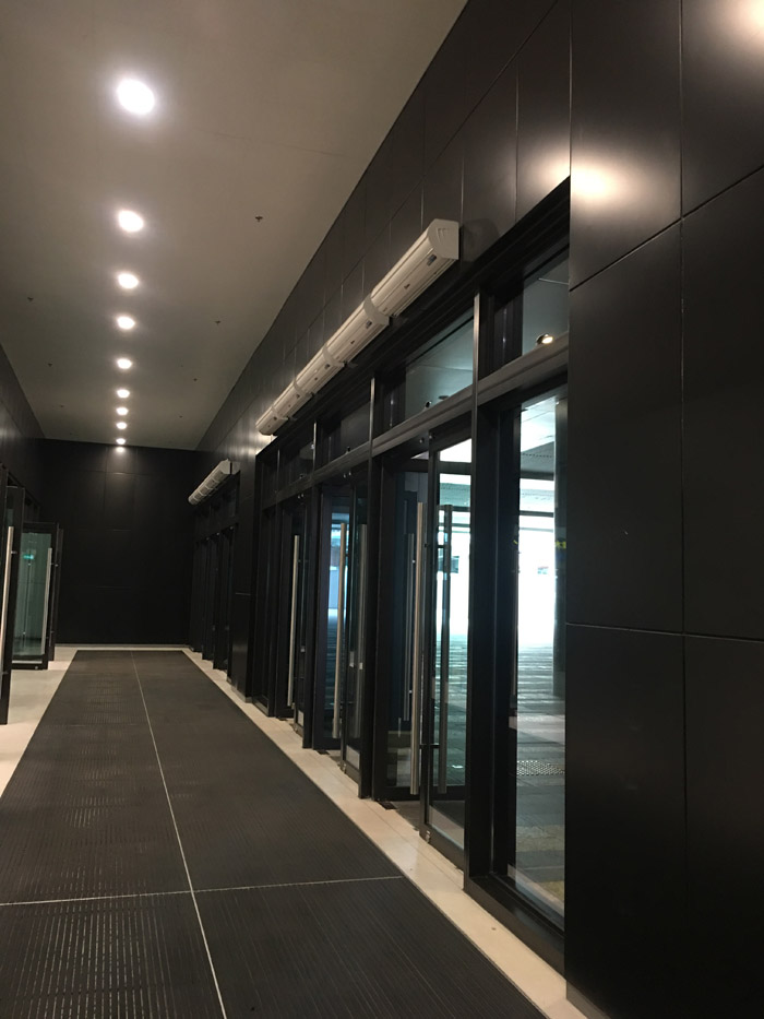 西奧多風幕機安裝